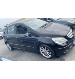 Feu arriere secondaire gauche (feux) MERCEDES CLASSE B 245