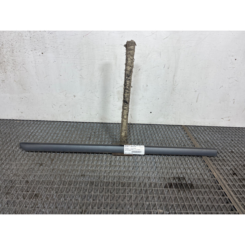 Baguette de porte avant gauche RENAULT LAGUNA 3 Photo n°1
