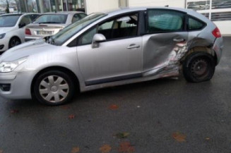 Calculateur moteur CITROEN C4 1
