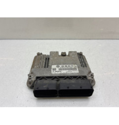 Calculateur moteur VOLKSWAGEN GOLF 5