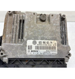 Calculateur moteur VOLKSWAGEN GOLF 5