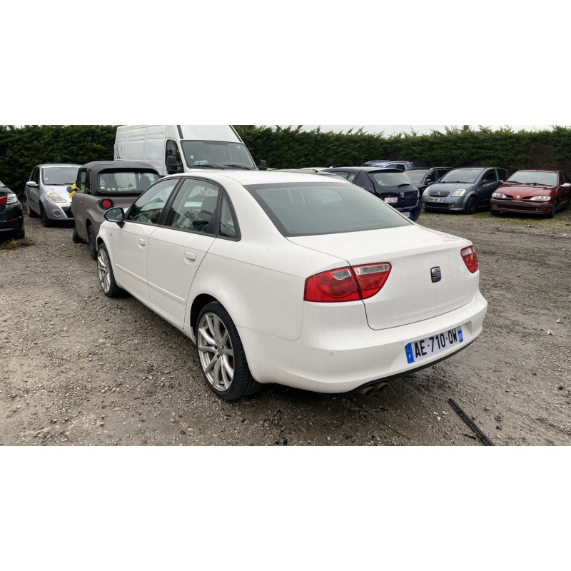 Bras essuie glace avant gauche SEAT EXEO Photo n°9