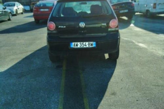 Serrure avant droit VOLKSWAGEN POLO 4