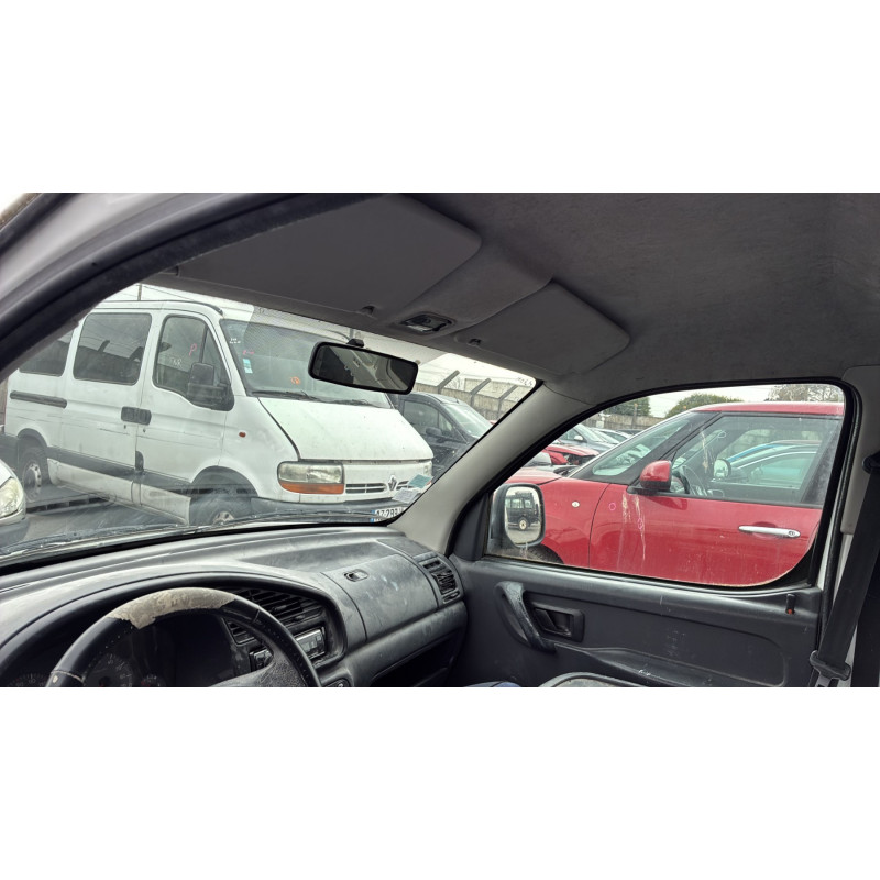 Etrier avant gauche (freinage) PEUGEOT PARTNER 1 Photo n°15