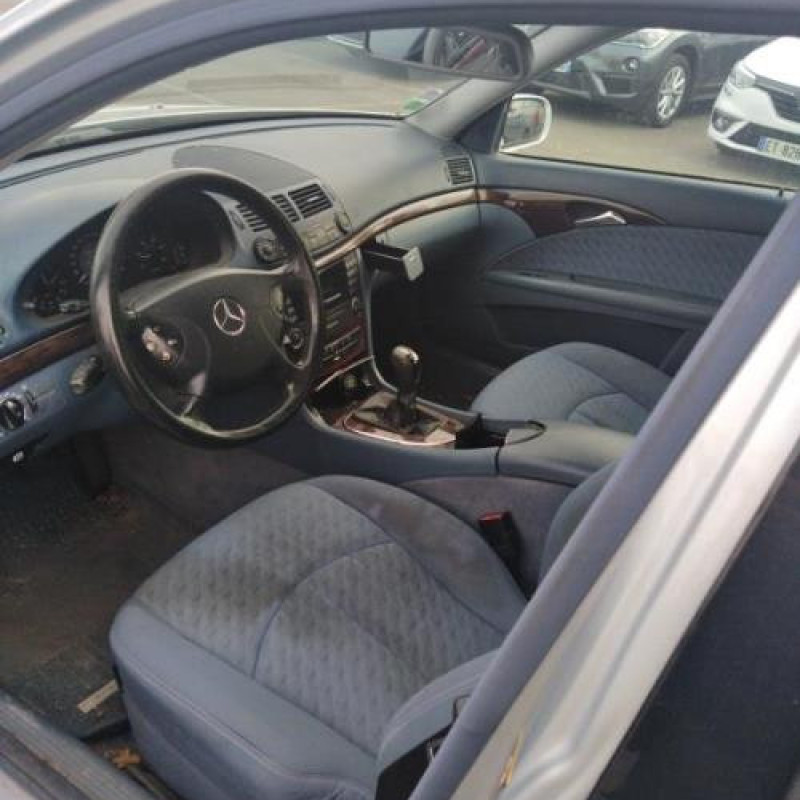 Jante MERCEDES CLASSE E 211 Photo n°6