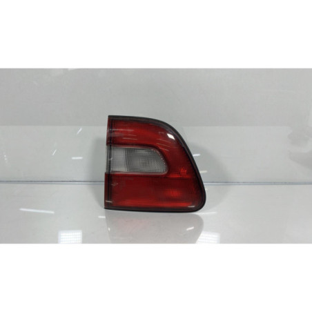 Feu arriere secondaire droit (feux) SUZUKI BALENO 1 Photo n°1