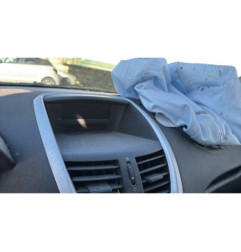 Baguette de coffre PEUGEOT 207