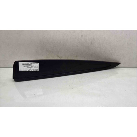 Baguette de porte arriere gauche  RENAULT CLIO 4 Photo n°1