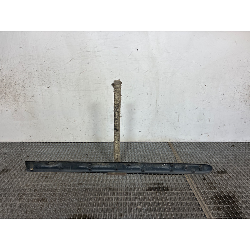 Baguette de porte avant droite RENAULT KANGOO 1 Photo n°2