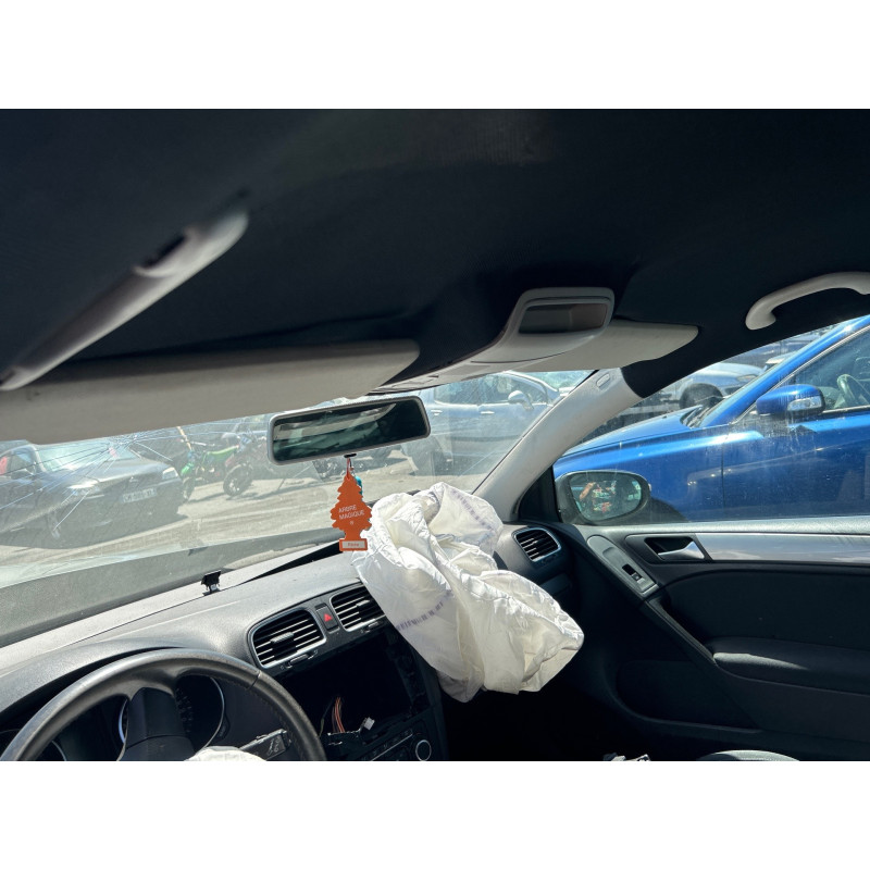 Feu arriere secondaire gauche (feux) VOLKSWAGEN GOLF 6 Photo n°9