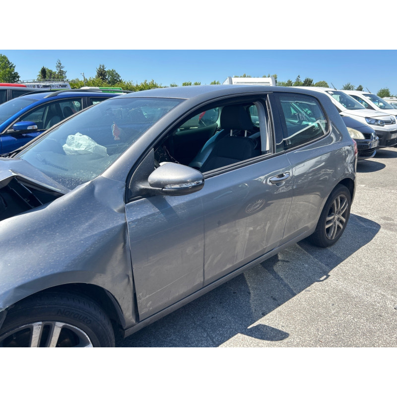 Feu arriere secondaire gauche (feux) VOLKSWAGEN GOLF 6 Photo n°20
