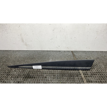 Baguette de porte arriere gauche RENAULT CLIO 4 Photo n°1