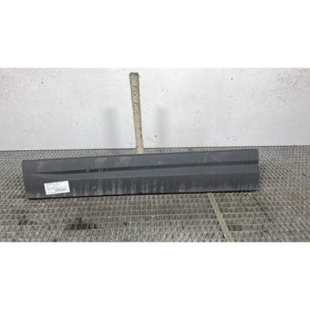 Baguette de porte avant gauche SEAT ATECA Photo n°1