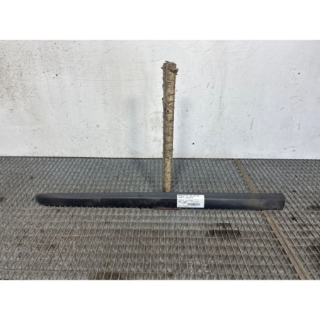 Baguette de porte avant gauche PEUGEOT 308 1