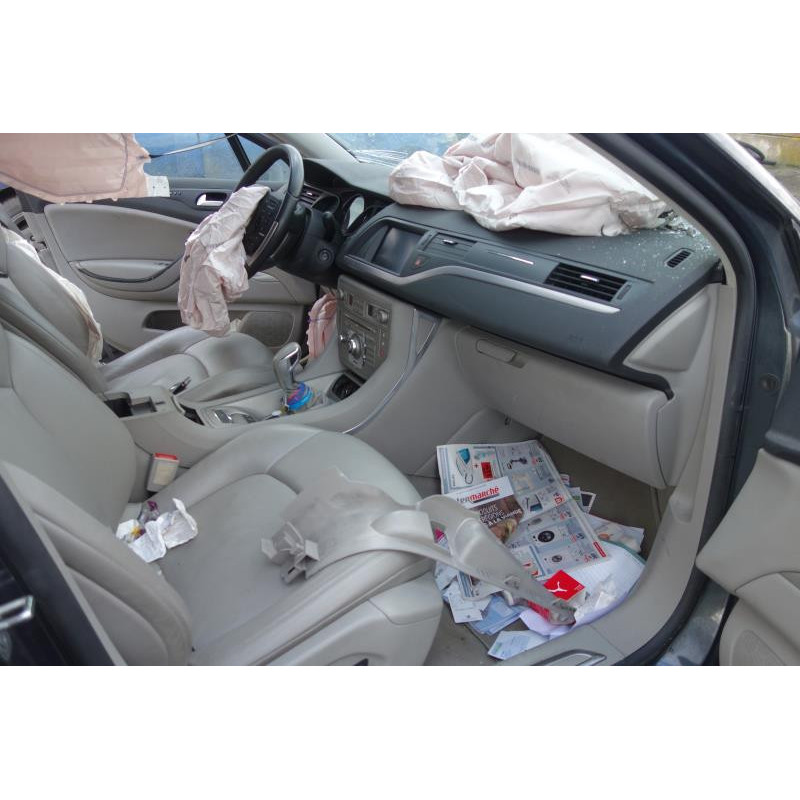 Feu arriere secondaire droit (feux) CITROEN C5 2 Photo n°8
