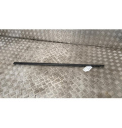 Baguette de porte avant droite VOLKSWAGEN GOLF 5 Photo n°1