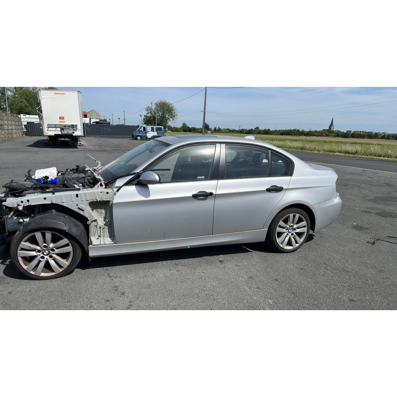 Feu arriere secondaire gauche (feux) BMW SERIE 3 E90 Photo n°7