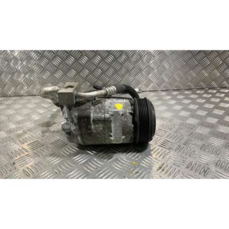 Compresseur clim FIAT GRANDE PUNTO Photo n°1