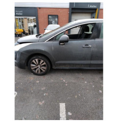 Feu arriere secondaire gauche (feux) PEUGEOT 3008 1