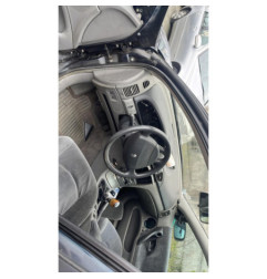 Feu arriere secondaire gauche (feux) RENAULT LAGUNA 2