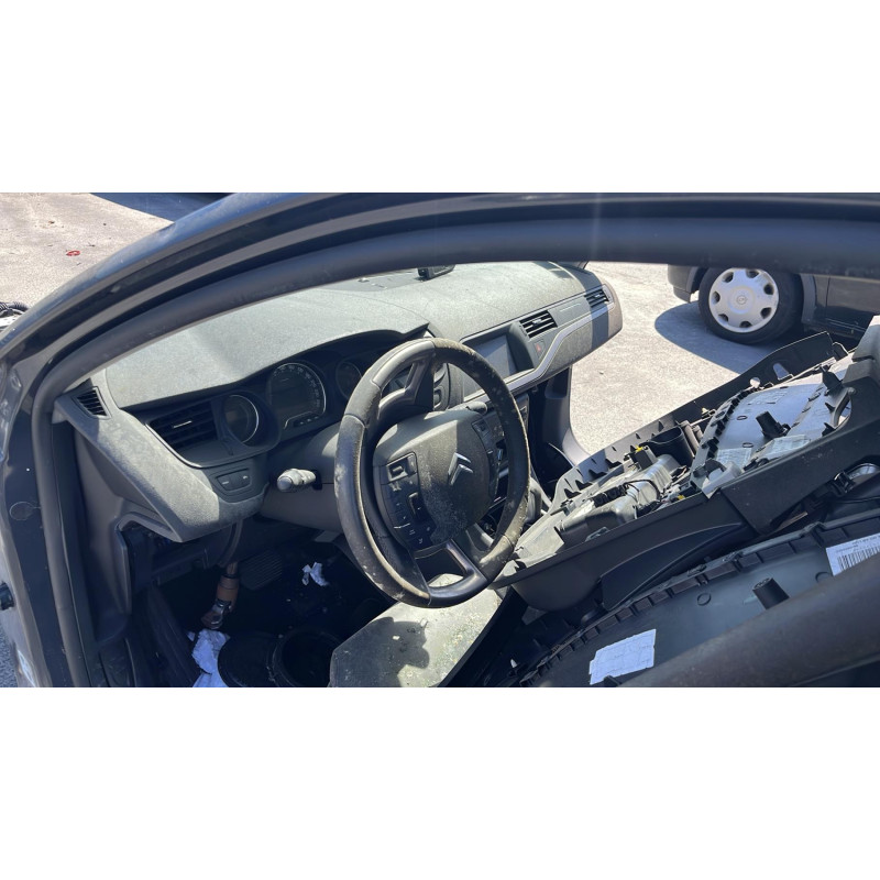 Feu arriere secondaire droit (feux) CITROEN C5 2 Photo n°8