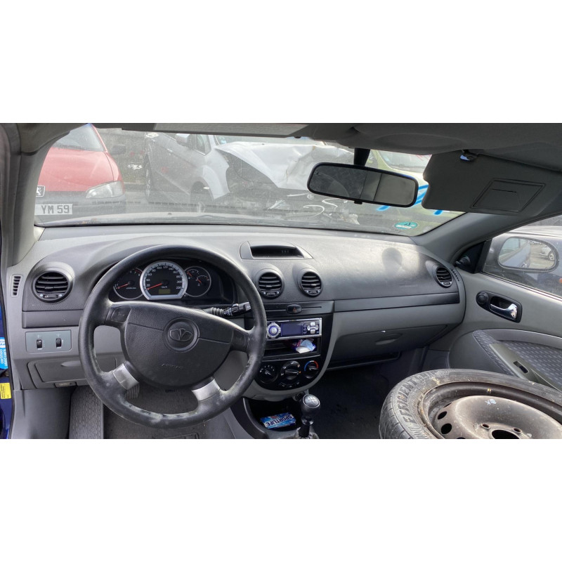 Feu arriere secondaire gauche (feux) CHEVROLET LACETTI 1 Photo n°11