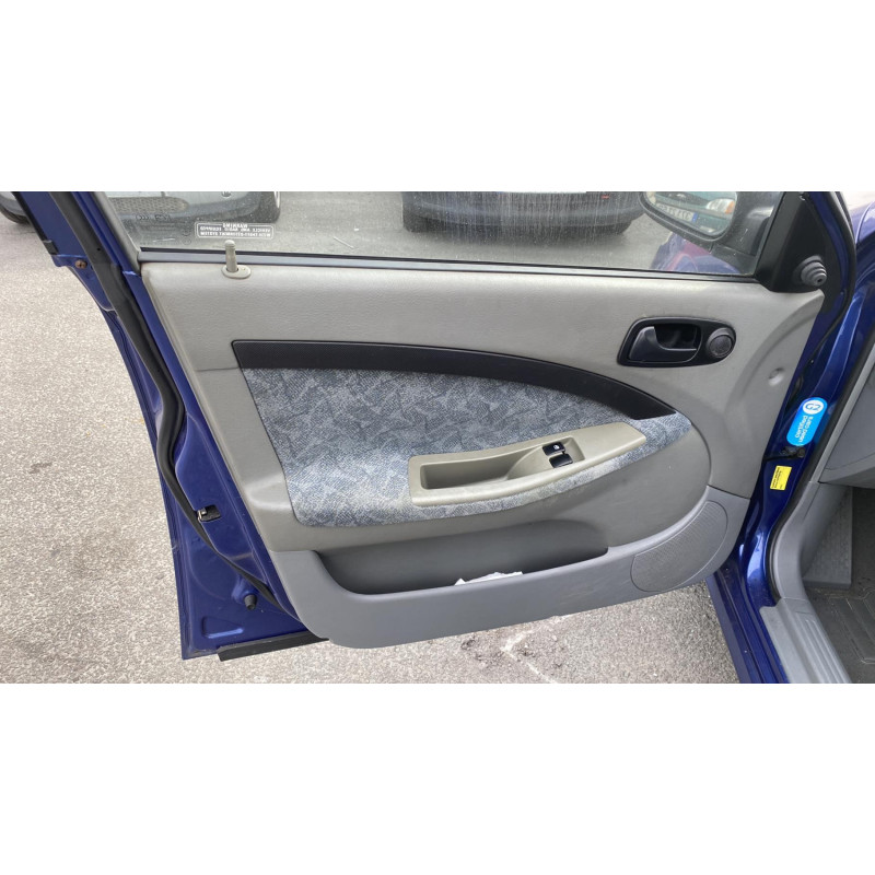 Feu arriere secondaire gauche (feux) CHEVROLET LACETTI 1 Photo n°18
