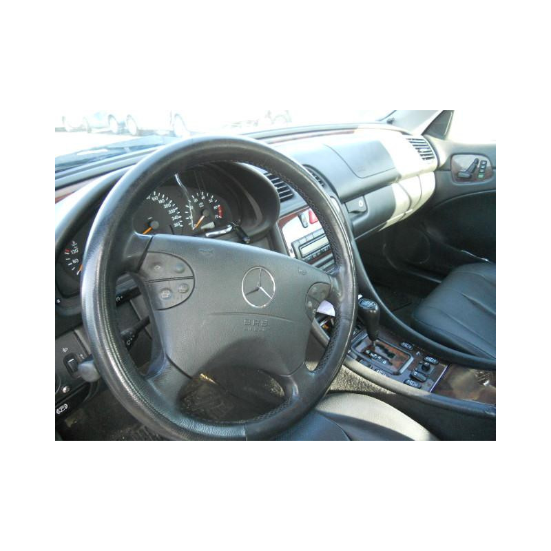 Feu arriere secondaire gauche (feux) MERCEDES CLASSE CLK 208 Photo n°8
