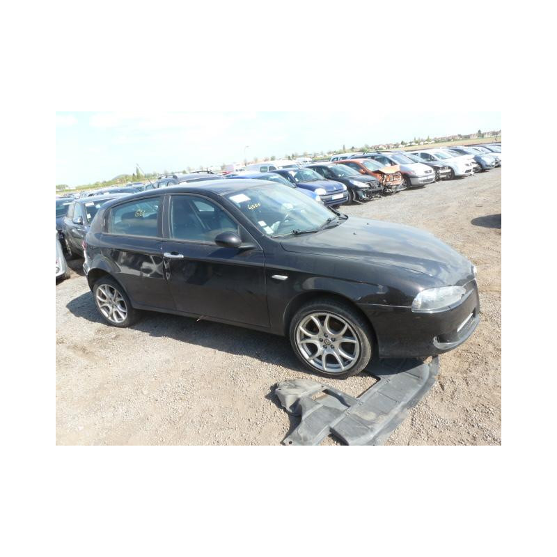 Feu arriere secondaire gauche (feux) ALFA ROMEO 147 Photo n°6