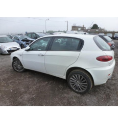 Feu arriere secondaire gauche (feux) ALFA ROMEO 147
