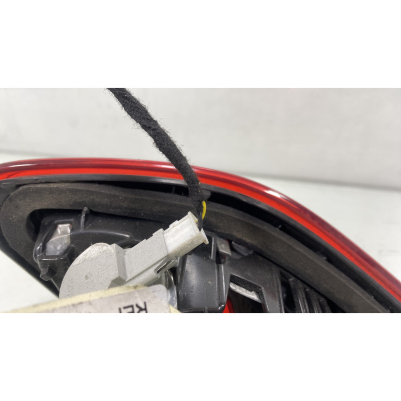 Feu arriere secondaire gauche (feux) OPEL CORSA E Photo n°3
