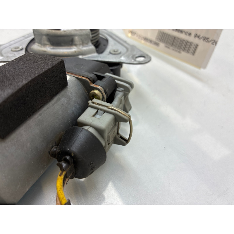 Leve vitre electrique avant gauche PEUGEOT 306 Photo n°1