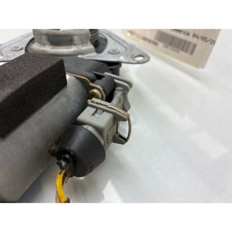 Leve vitre electrique avant gauche PEUGEOT 306 Photo n°1