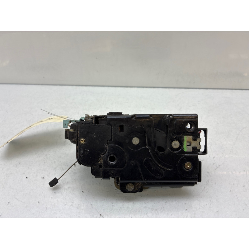 Serrure arriere gauche VOLKSWAGEN GOLF 5 Photo n°4