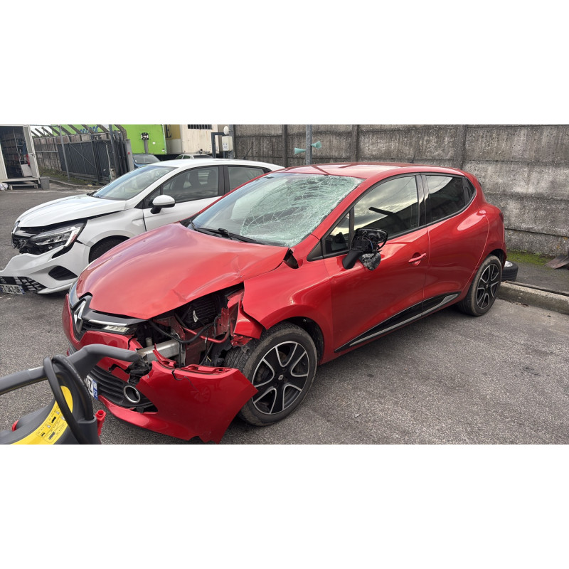 Trappe d'essence RENAULT CLIO 4 Photo n°17