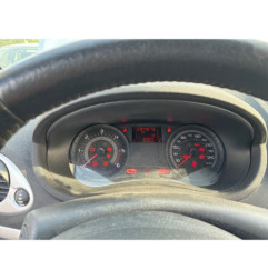 Vitre avant gauche RENAULT CLIO 3