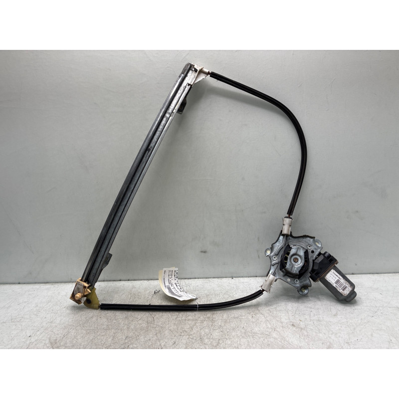 Leve vitre electrique avant gauche RENAULT CLIO 2 Photo n°3