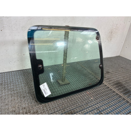Vitre arriere droit RENAULT KANGOO 1