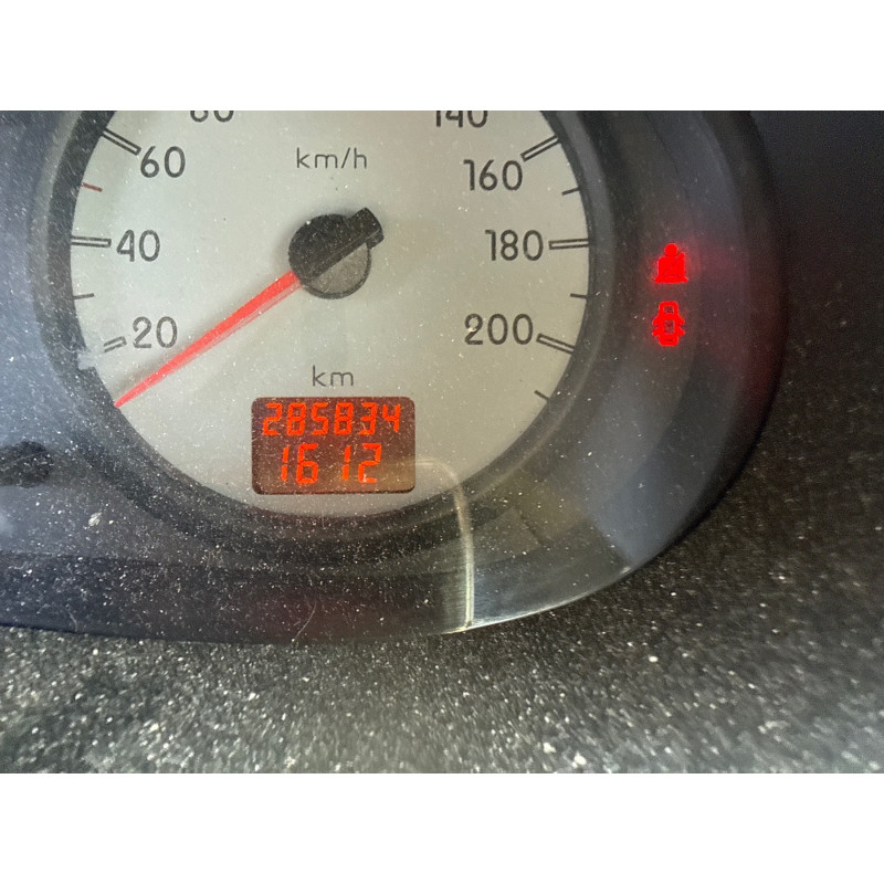 Vitre arriere droit RENAULT KANGOO 1 Photo n°9