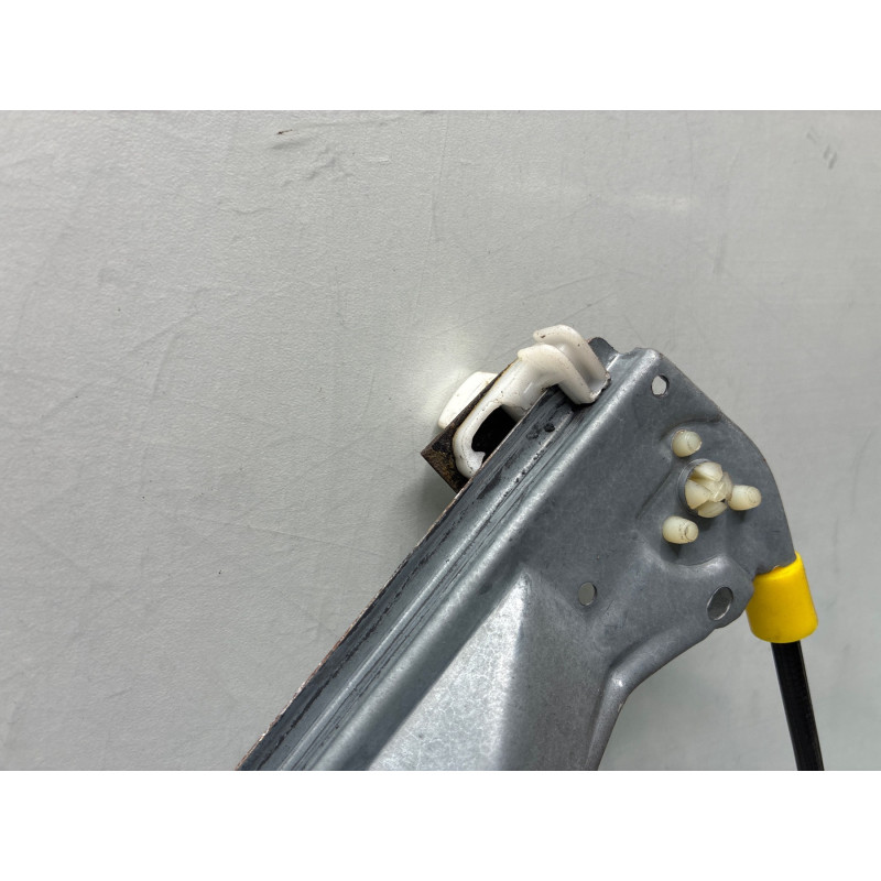 Leve vitre electrique avant gauche RENAULT CLIO 2 Photo n°6