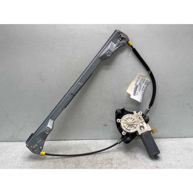 Leve vitre electrique avant droit RENAULT CLIO 2 Photo n°2