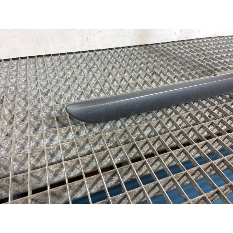 Baguette de porte arriere droite RENAULT LAGUNA 3 Photo n°3