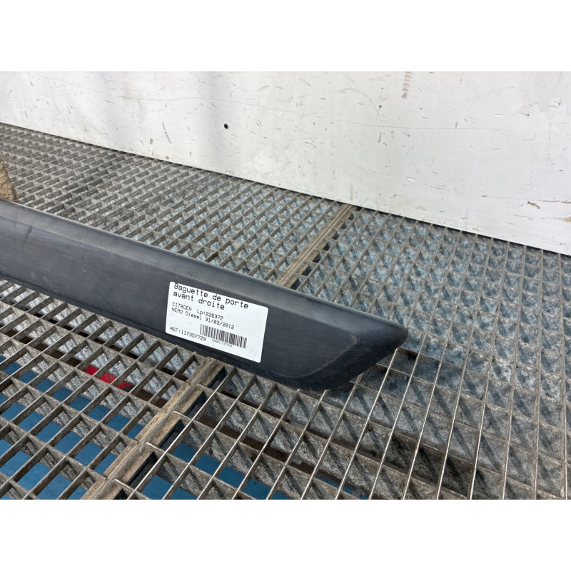 Baguette de porte avant droite CITROEN NEMO Photo n°3