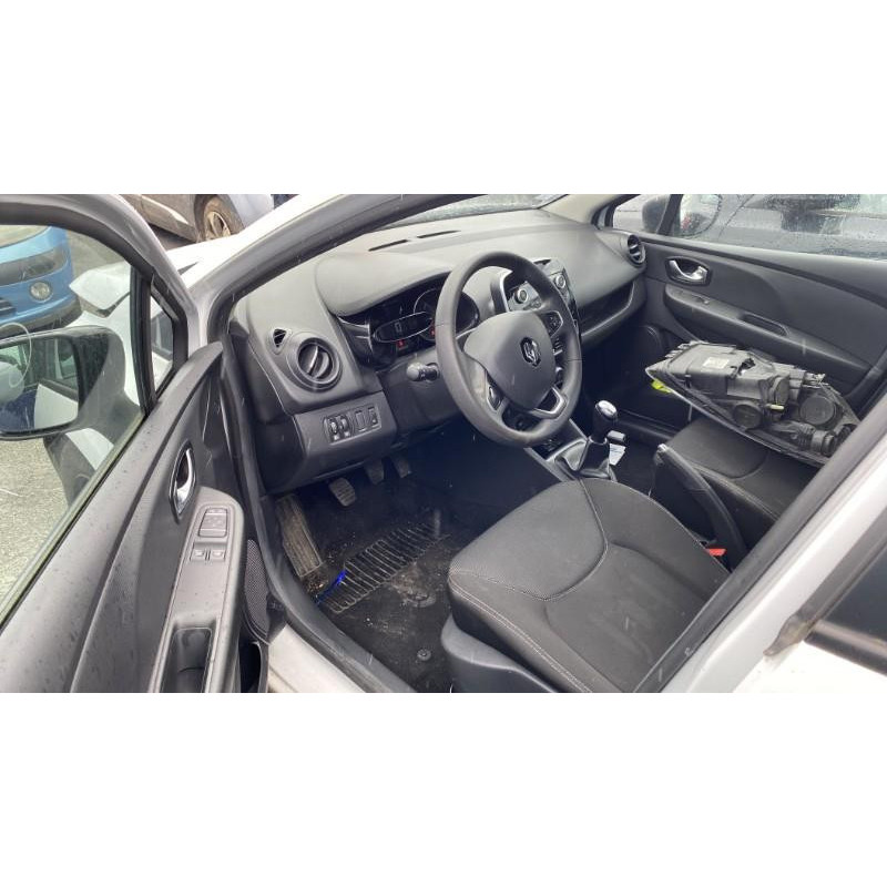 Feu arriere principal droit (feux) RENAULT CLIO 4 Photo n°12