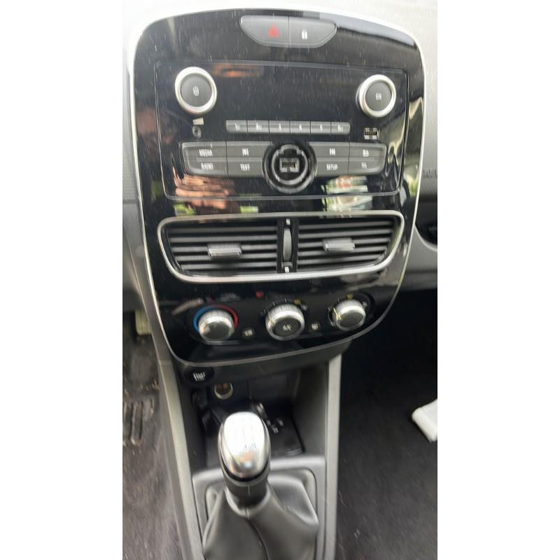 Feu arriere principal droit (feux) RENAULT CLIO 4 Photo n°19