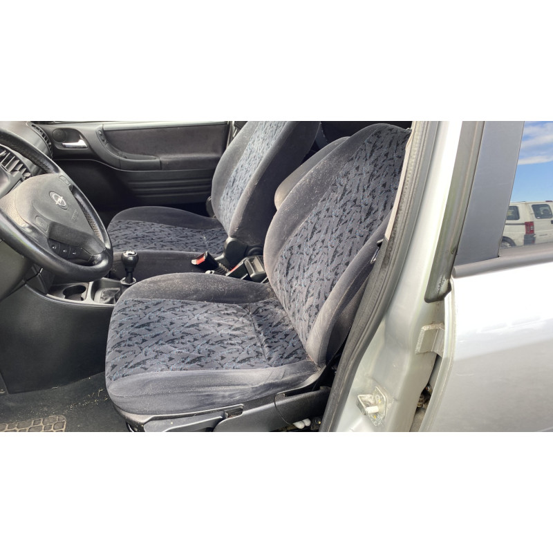 Feu arriere principal gauche (feux) OPEL ZAFIRA A Photo n°14