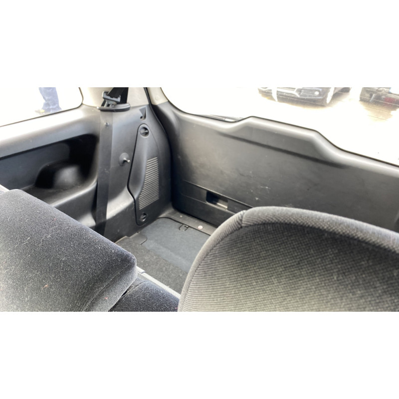 Feu arriere principal gauche (feux) OPEL ZAFIRA A Photo n°16