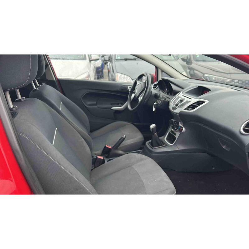 FORD FIESTA 6 PHASE 1 1.25i - 16V Photo n°5