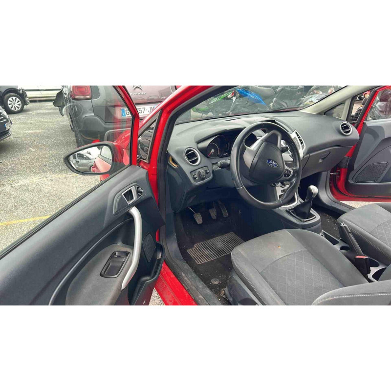 FORD FIESTA 6 PHASE 1 1.25i - 16V Photo n°6
