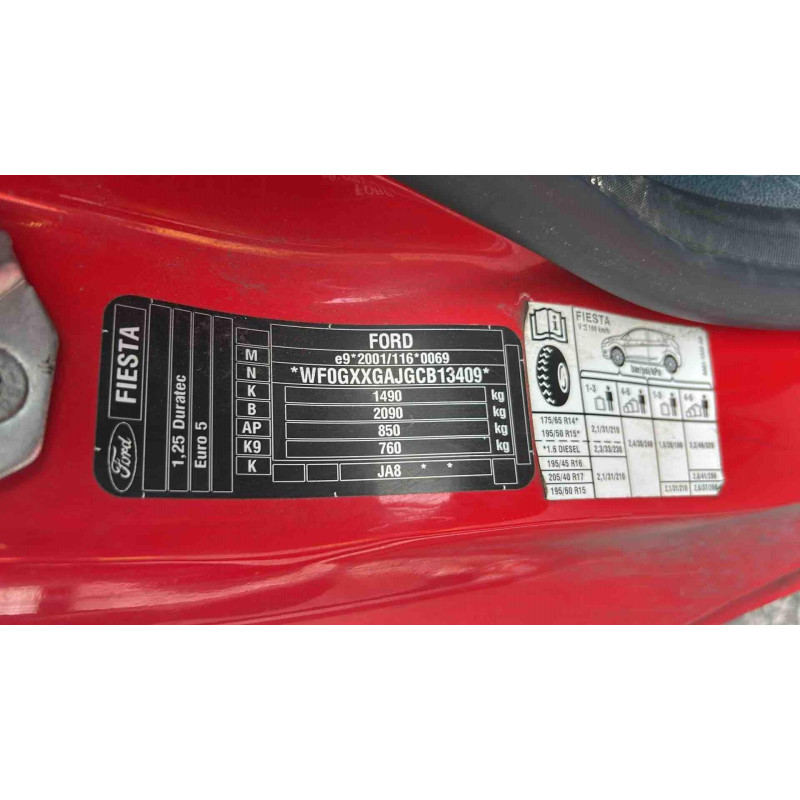 FORD FIESTA 6 PHASE 1 1.25i - 16V Photo n°17